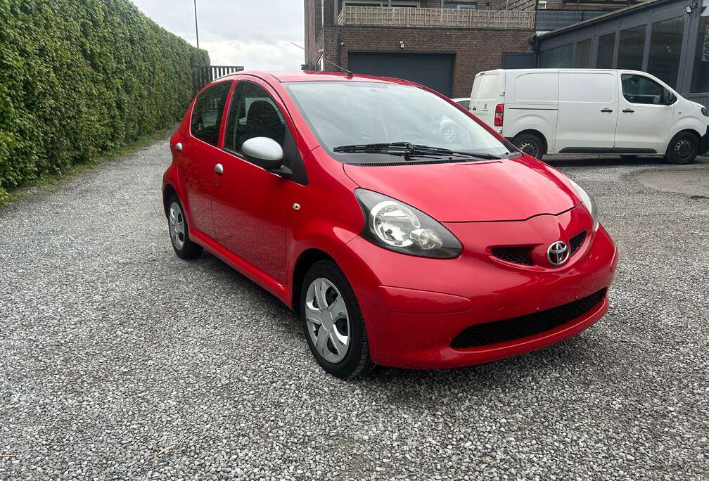 Toyota Aygo 1.0i VVT-i/ GARANTIE 12MOIS/ CARPASS/ CT