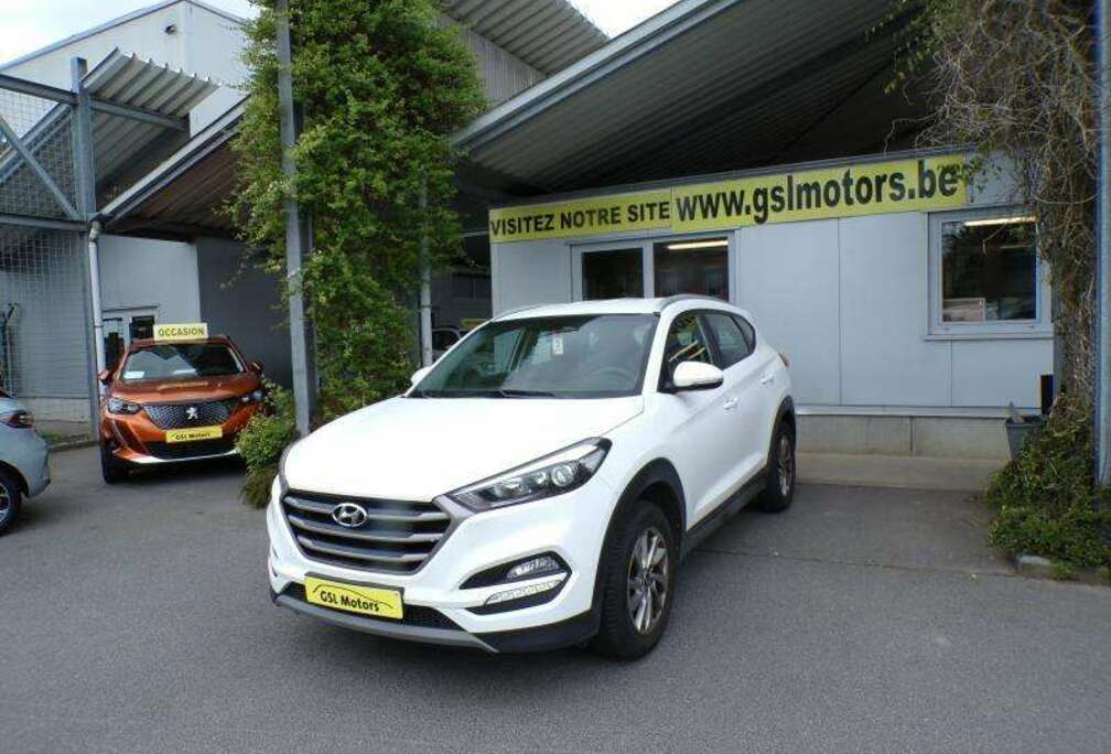 Hyundai 1.6 132cv blanc 07/17 Airco GPS Camera Cruise