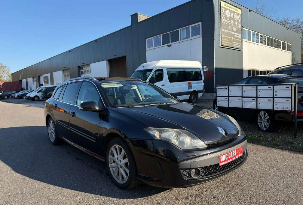 Renault RENAULT LAGUNA 2.0 dCi 4CONTROL – PANORAMADAK – NAVIGATIE – XENON – LEDER