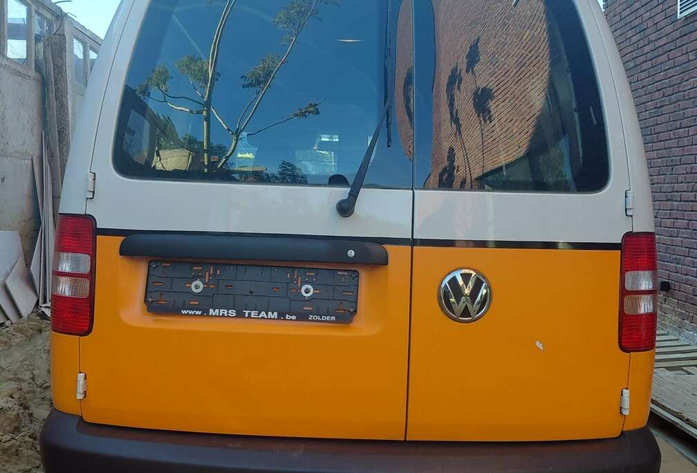 Volkswagen 1.6 CR TDi Maxi