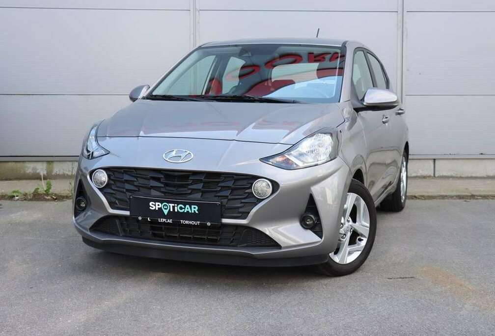 Hyundai 1.0 NAVIGATIECAMERAAIRCONIEUWSTAAT