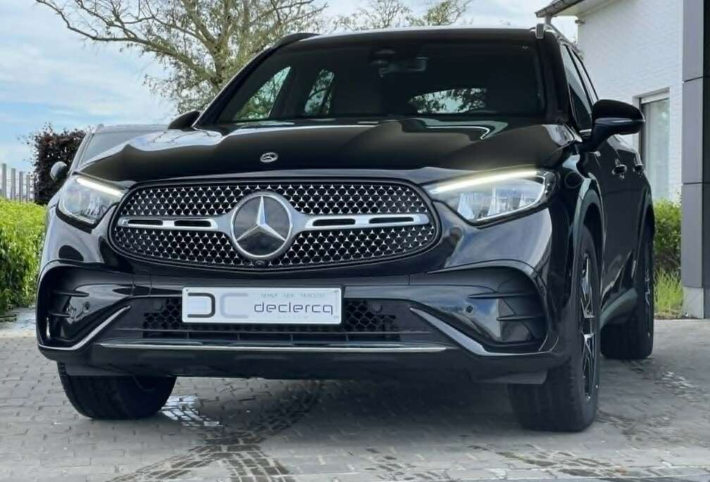 Mercedes-Benz GLC 200 AMG Line Automaat 2025 trekhaak panodak camera