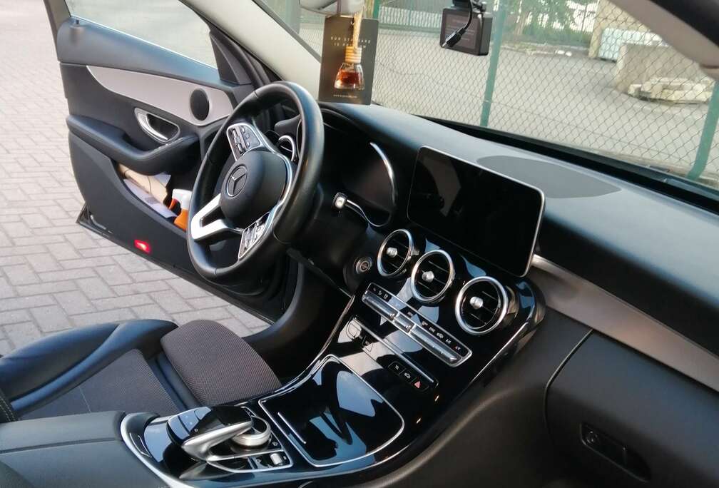 Mercedes-Benz C 200 d