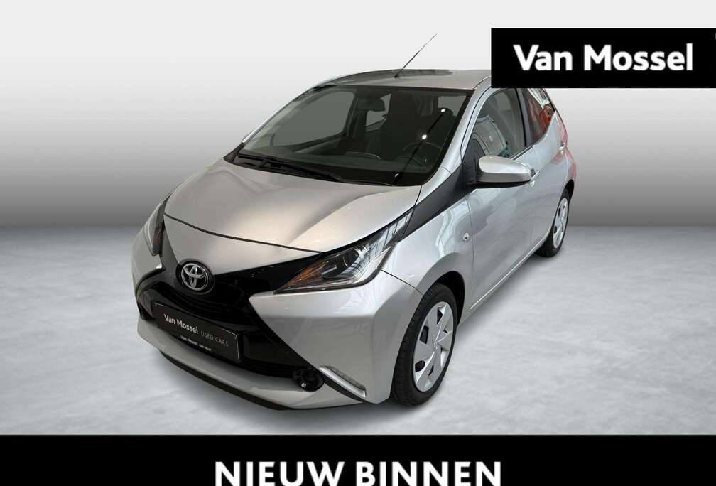 Toyota 1.0 VVT-i x-style