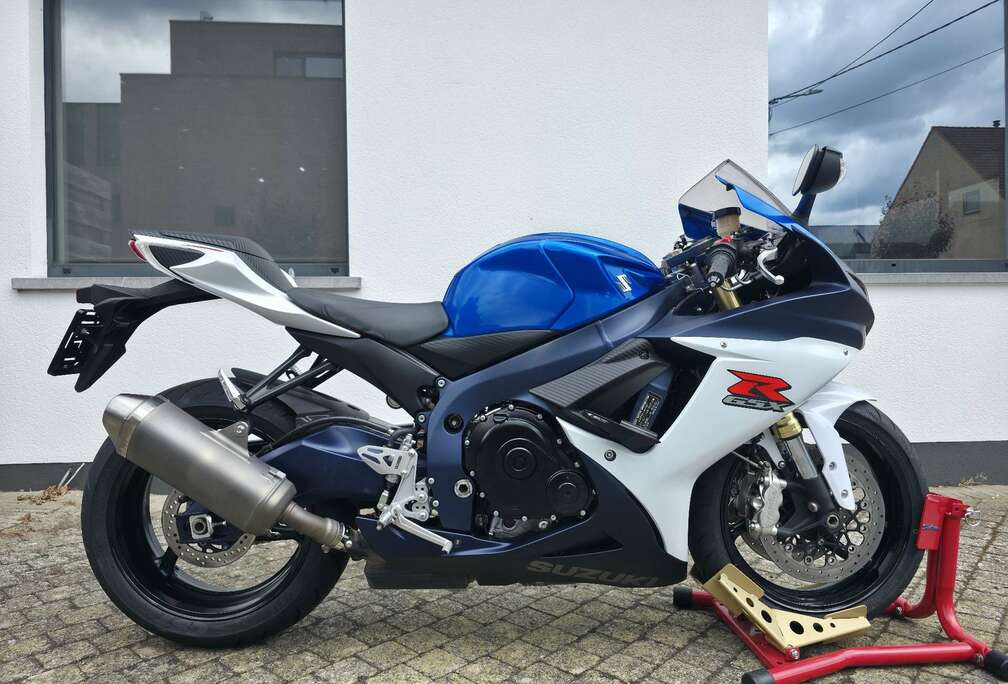 Suzuki 2013 - 26.000Km - 1ste eigenaar - Topconditie*