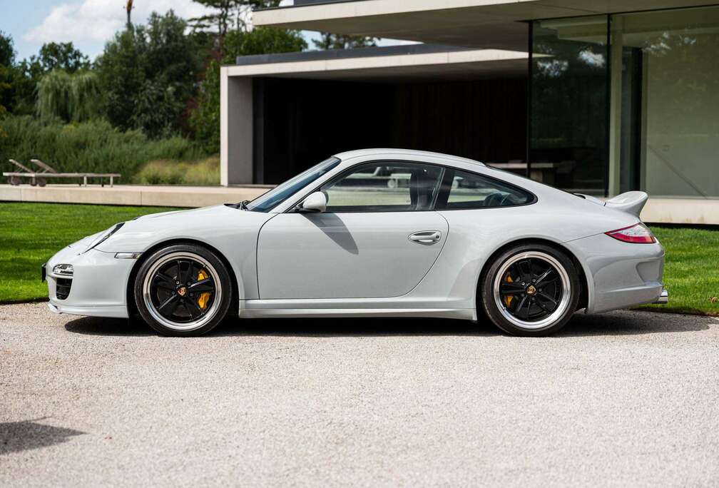 Porsche SPORT CLASSIC / 1 OF 250 / COLLECTOR ITEM / ONLY 7100 KM / SPORT S