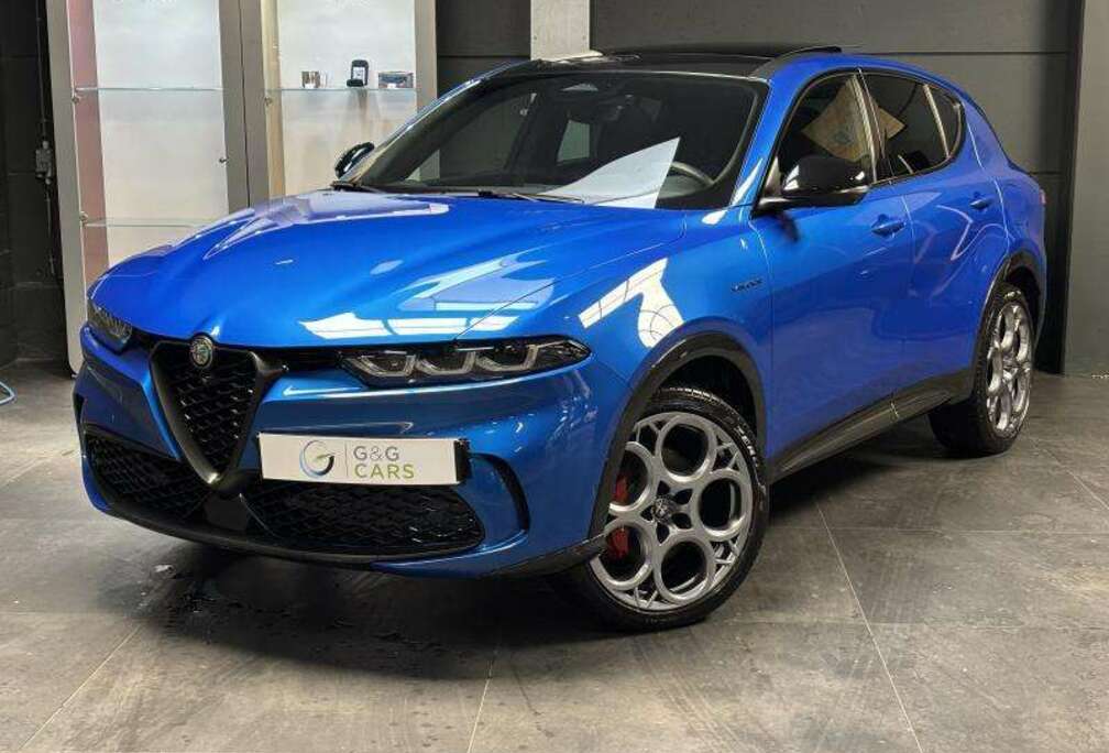 Alfa Romeo Ti Plug-in Hybrid Q4 280