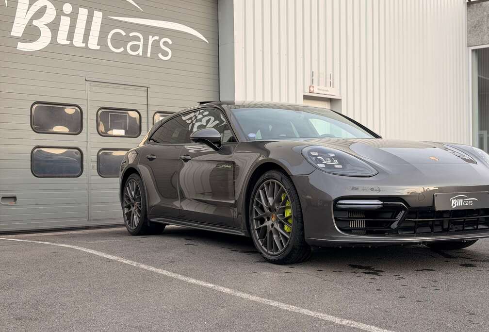 Porsche Panamera 4 E-Hybrid Sport Turismo
