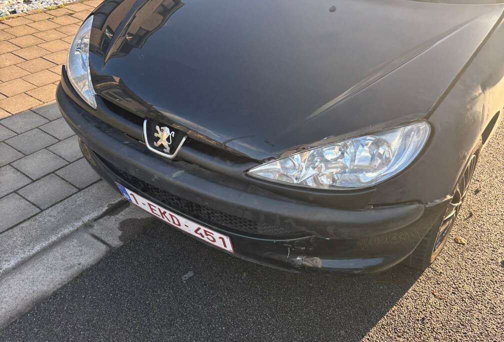 Peugeot SW 1.4i Urban