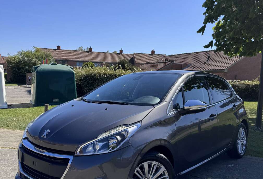 Peugeot PureTech 82 Stop & Start Signature