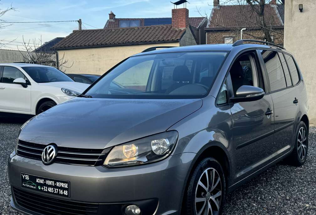 Volkswagen Touran 1.6 CR TDi