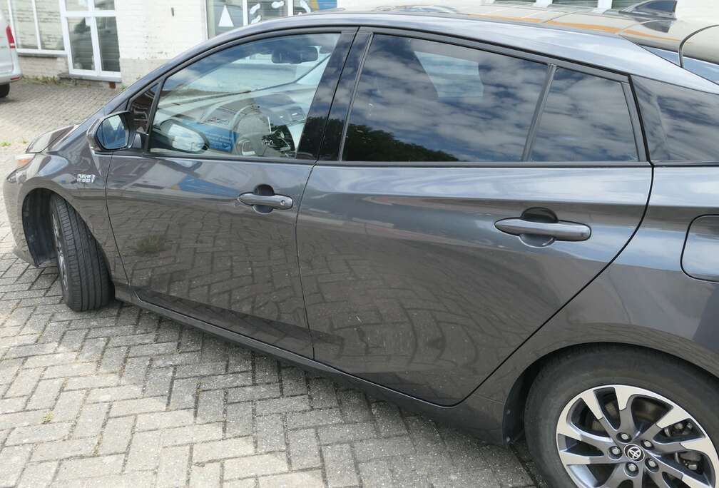 Toyota Prius Plug-in Hybrid Solar