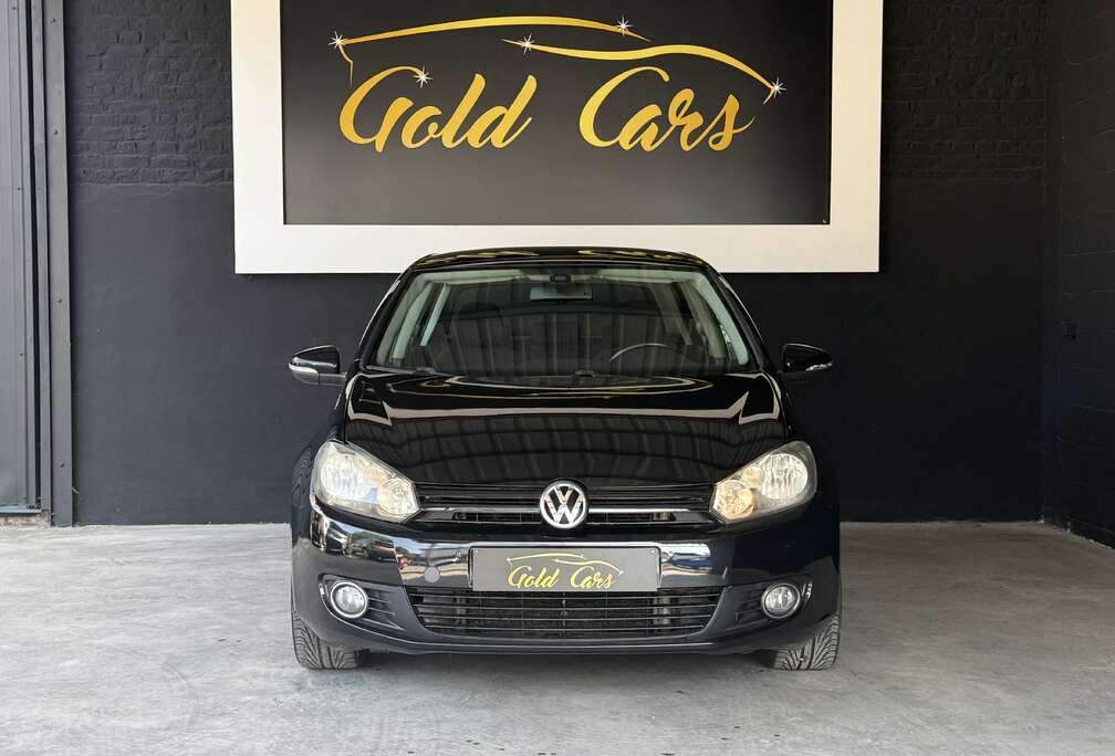 Volkswagen Golf 1.6 CR TDi Highline DPF