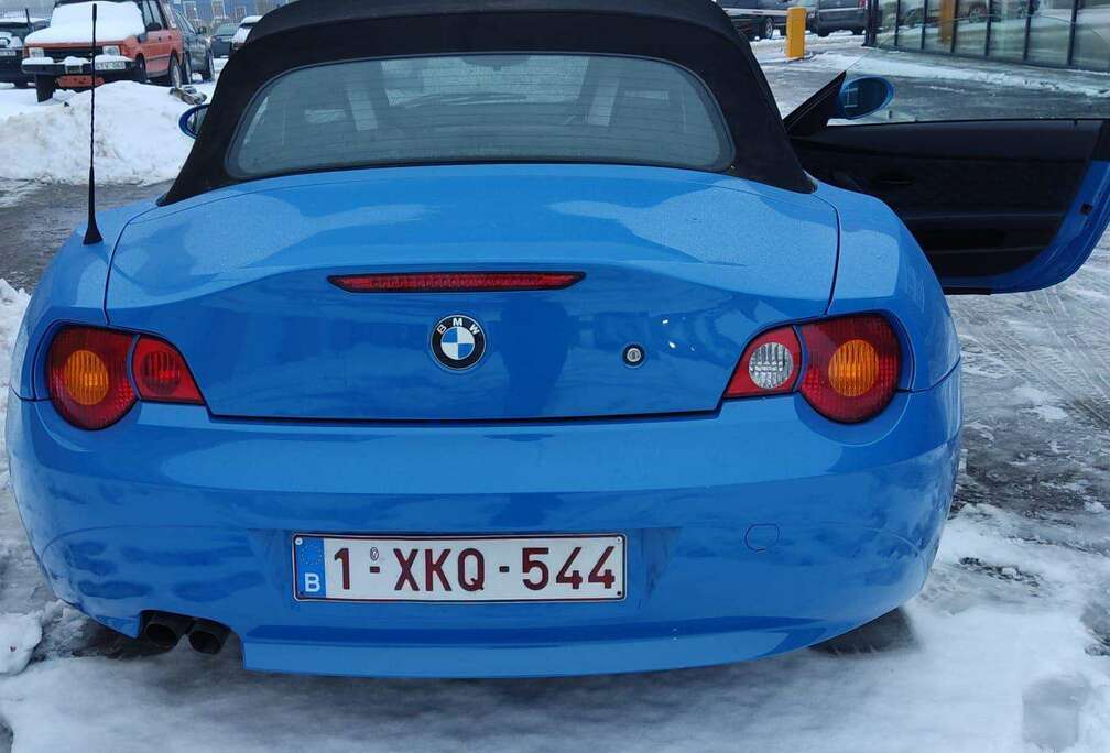 BMW Z4+2.5i+24v