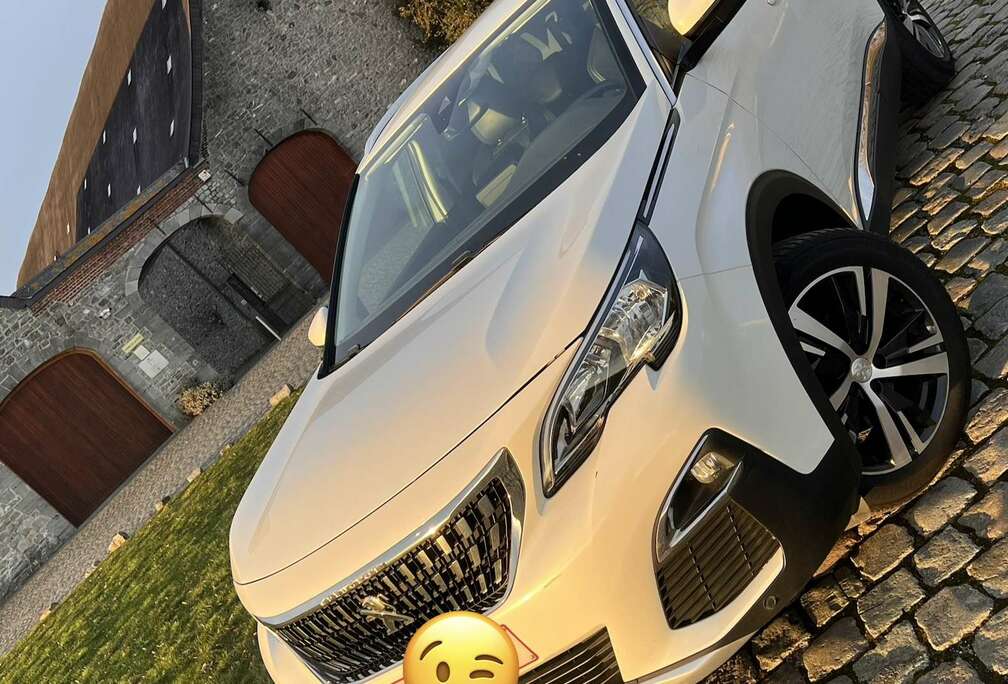 Peugeot 1.5 BlueHdi Blanche Nacrée