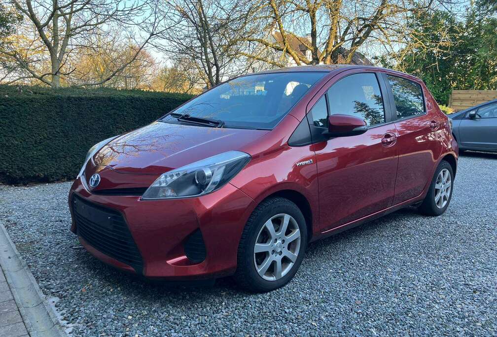 Toyota 1.5 Hybride - Airco - Parkeercamera - Garantie