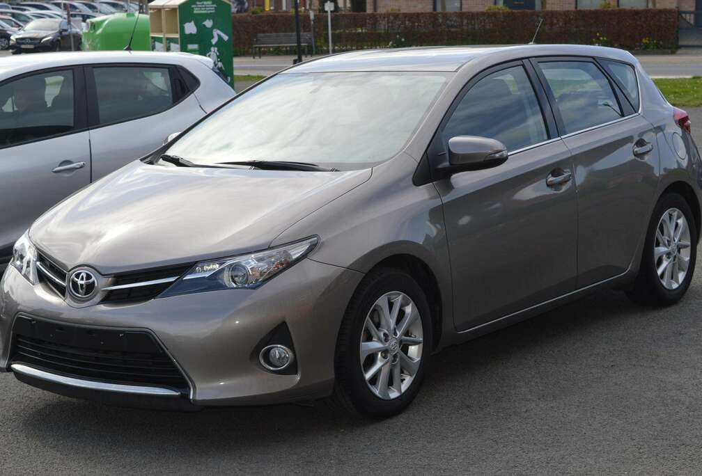 Toyota Auris 1.33i VVT-i Comfort Alu
