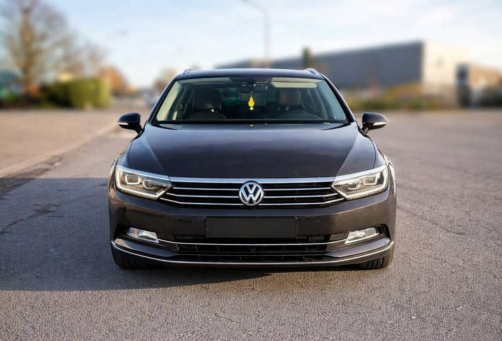 Volkswagen SW 2.0 TDi SCR Highline Business DSG(EU6.2)