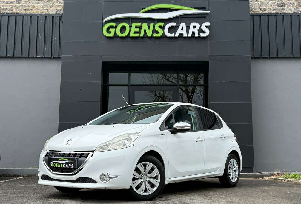 Peugeot 208 1.6HDi CLIM,RADIO,PRTE  IMMATRICULER,GARANTIE…