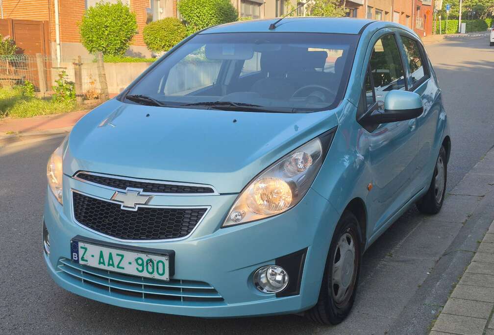 Chevrolet 1.0L BENZINE. 111000KM. 2011. 2900 EURO