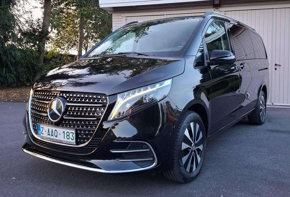 Mercedes-Benz V 250 MET LEDER,5 ZITPL,TREKH. 2.500 KG, LOOK 2026 ,ZWART METALIC,CAMERA 36O°,Lichte VRACHT,NAVIG,AUTOMAAT,tVERW. ZETEL,