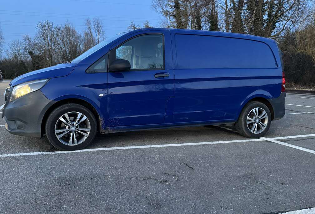 Mercedes-Benz 2.1 Diesel 136pk 2 Zit Airco