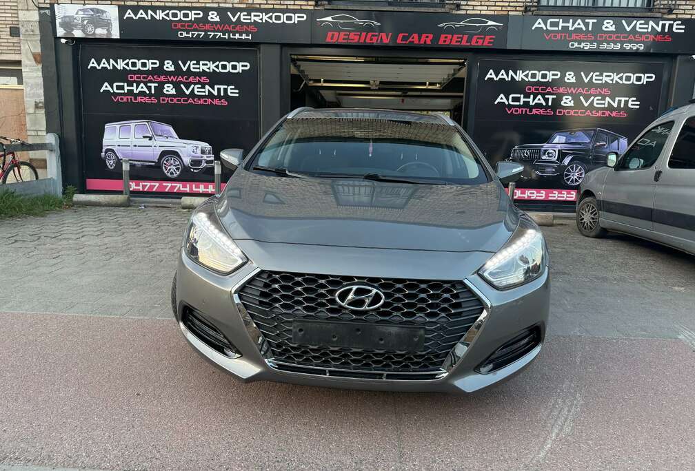 Hyundai i40 SW 1.6 GDi Essence 1er Proprio Carnet hyundai*Garantie 1an*