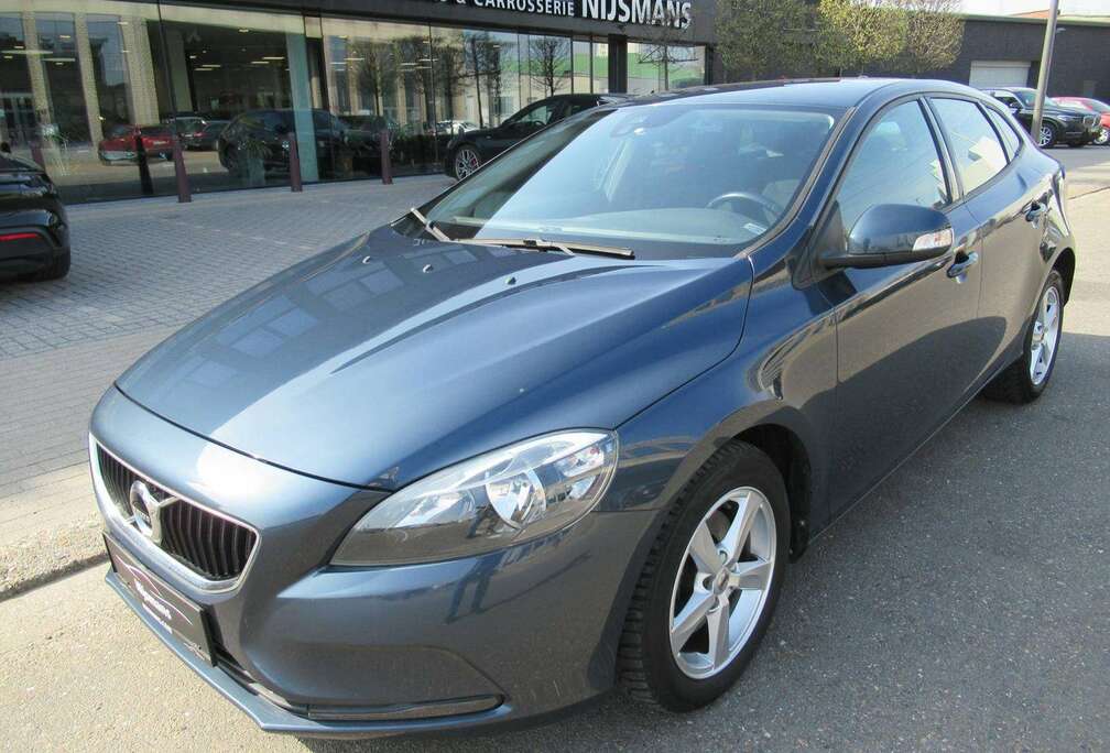 Volvo T2 Kinetic-Navi-Airco-Cruise-PDC-Zetelverwarming
