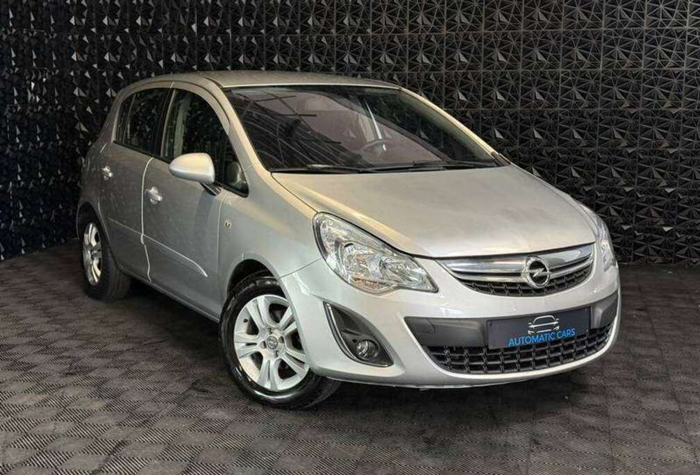 Opel Corsa 1.2i AUTOMATIQUE - AIRCO