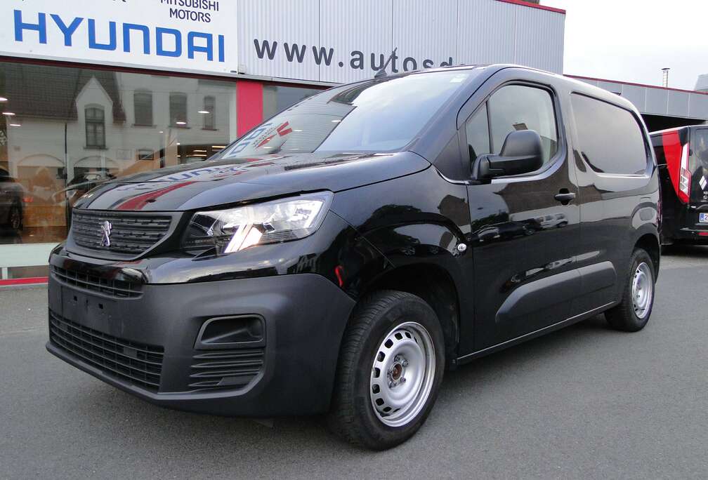 Peugeot 1.2 PureTech L1 navi lichte vracht