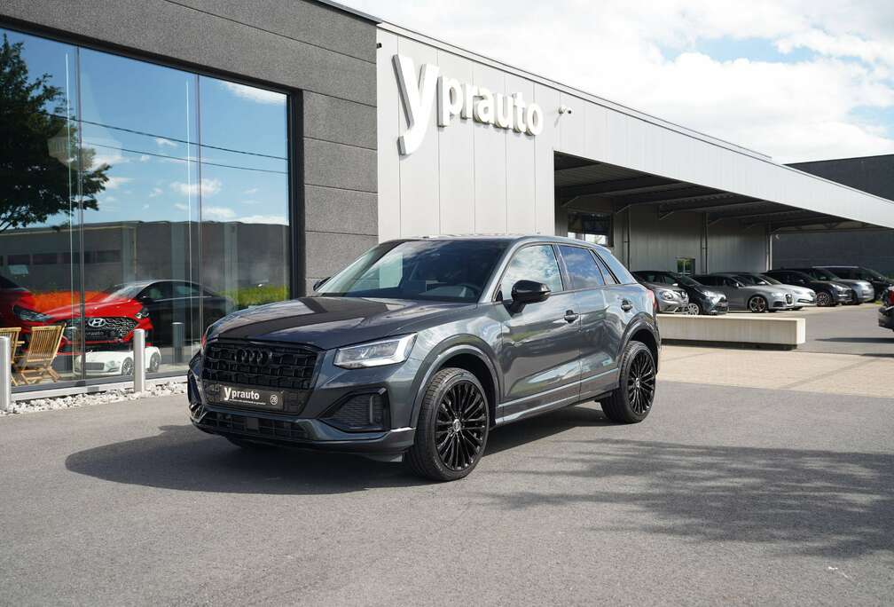 Audi Q2 35 TFSI Sport Blackline S tronic Camera Virtual Apple carplayAndroid DAB ACC LaneAssist Privacy 17\