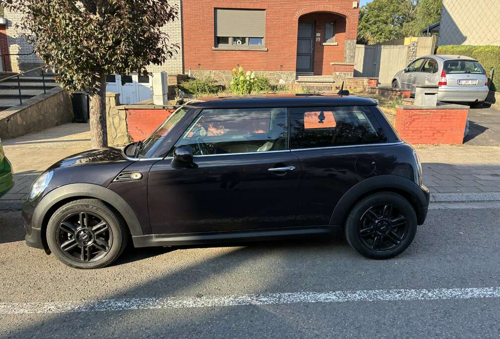 MINI 1.6i
