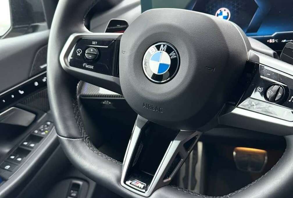 BMW 520i M Pack H&K Sound Systeem