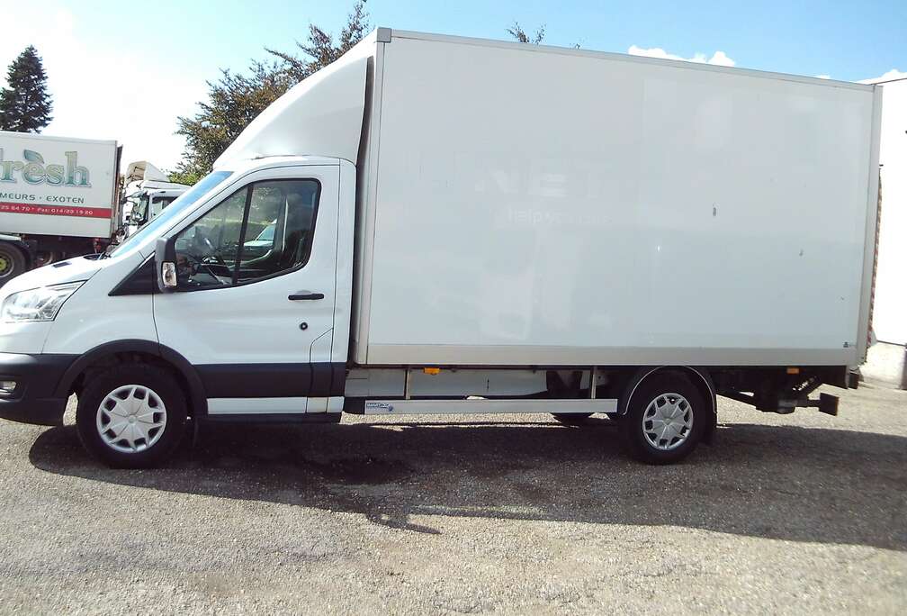 Ford 2.0 dtci achteraandrijving koffer  170 pk automaat