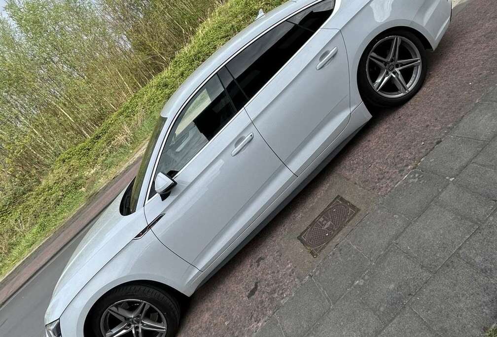 Audi Sportback 35 TFSI Sport S tronic (EU6d-TEMP)