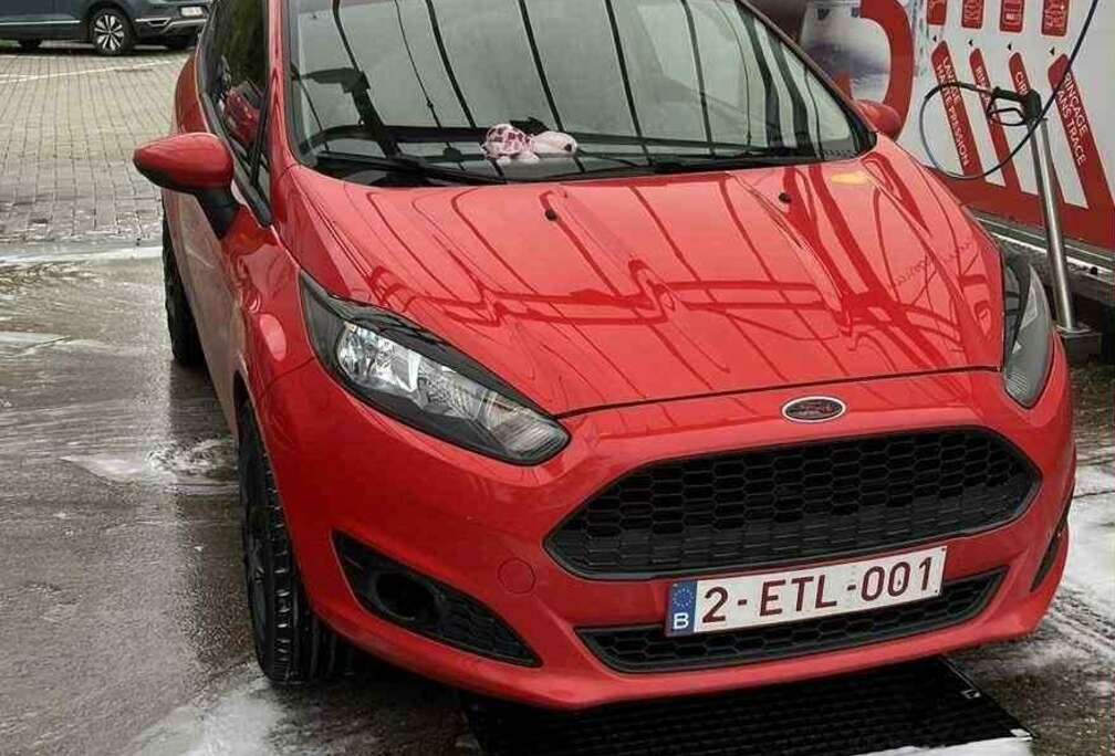 Ford 1.25i Champions Edition