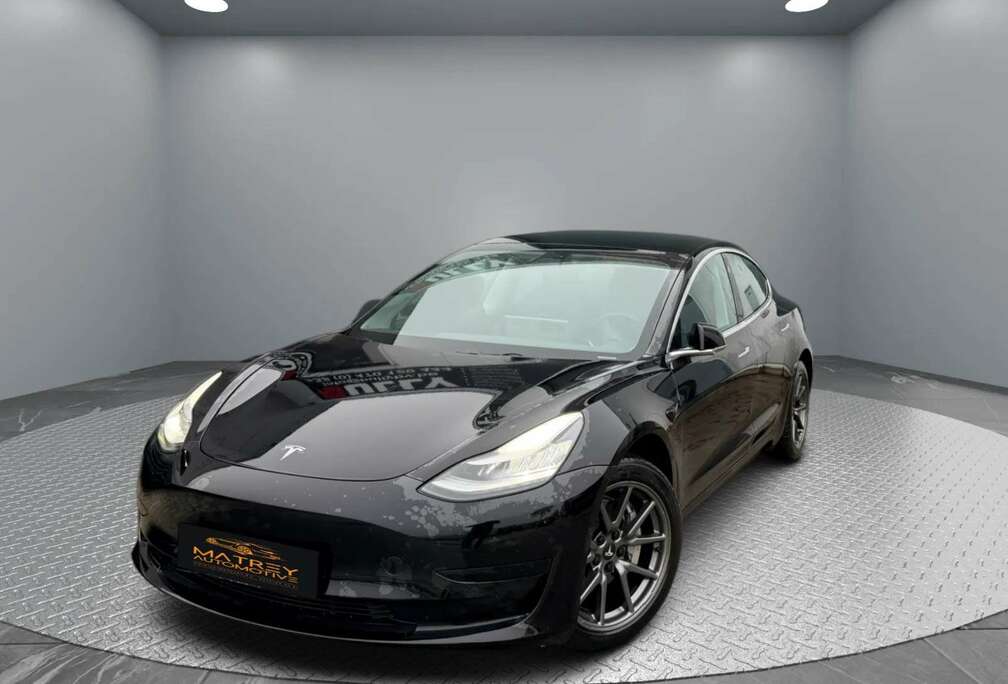 Tesla Model 3 Range Plus*Autopilot*Summon*