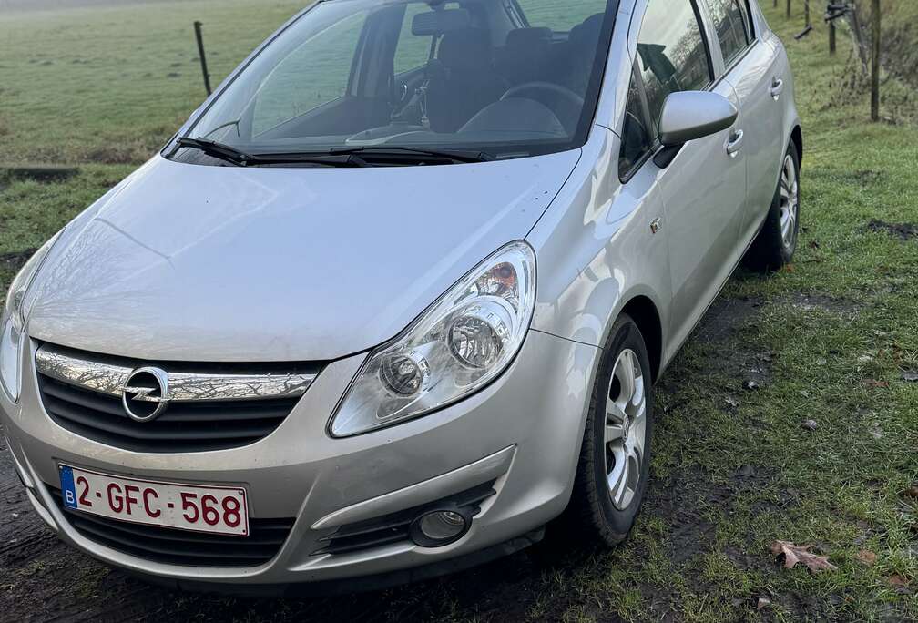 Opel 1.2 16V Easytronic Cosmo