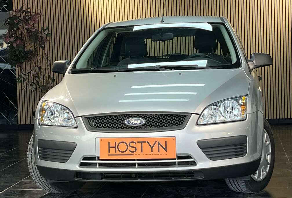 Ford 1.4i *AIRCO*FAIBLE KM*GARANTIE 1 AN*