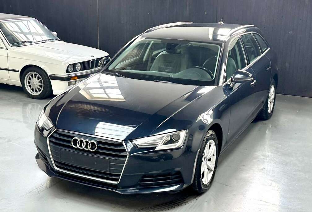 Audi 2.0TDi - 1st owner - Full Audi Service - New new