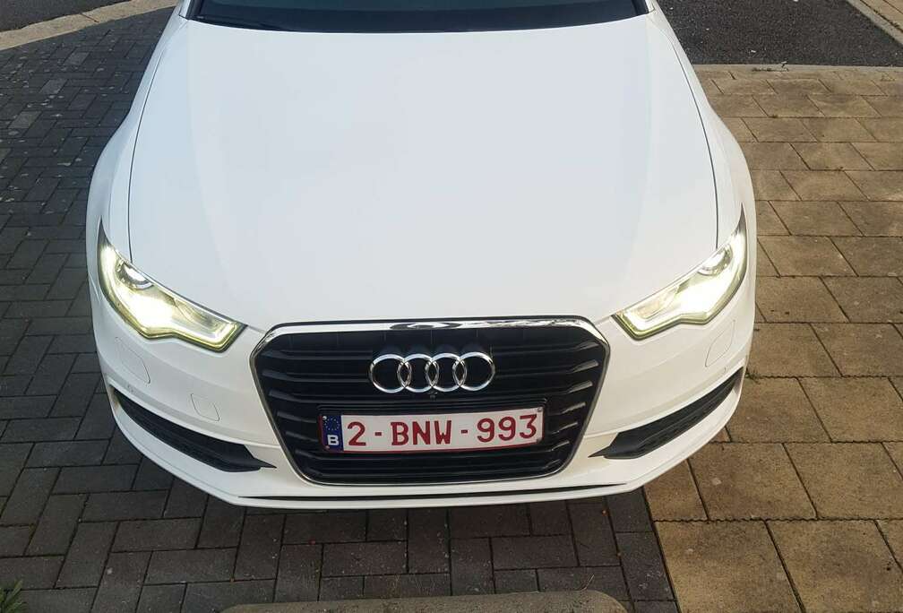 Audi A6 2.0 TDi S line Multitronic