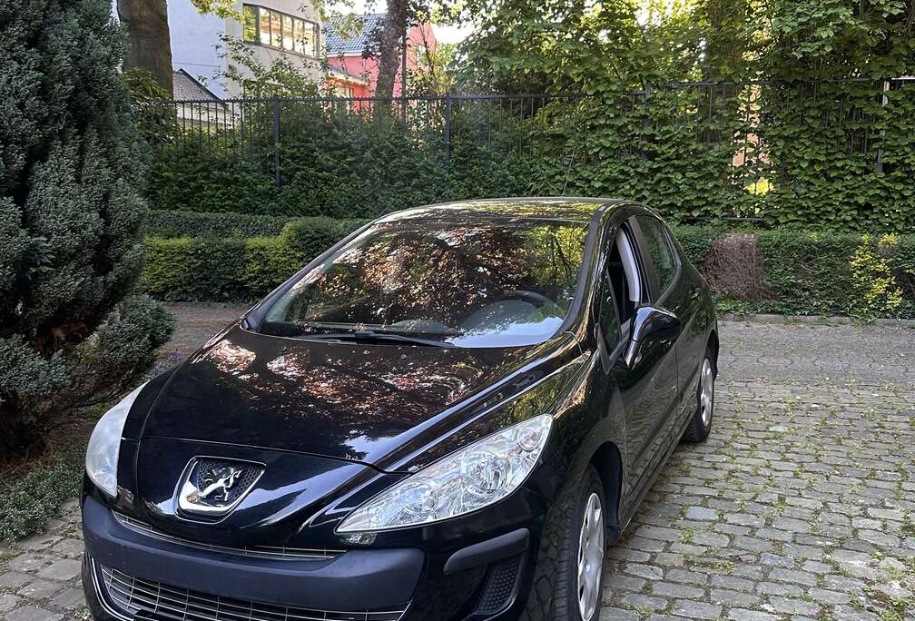 Peugeot 1.4i Access