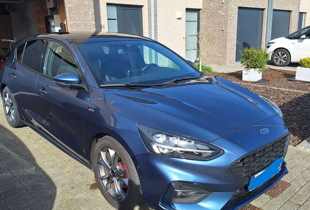 Ford Focus 1.5 EcoBoost ST Line X PANO DAK