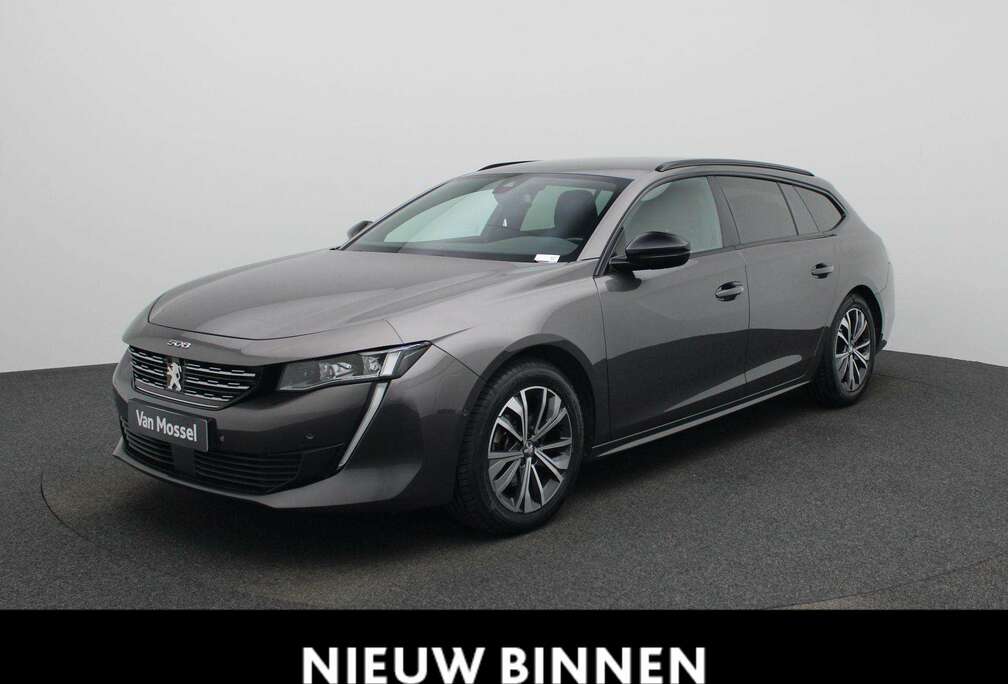 Peugeot SW 1.2 PureTech Allure Pack Carplay  Navi  Camer