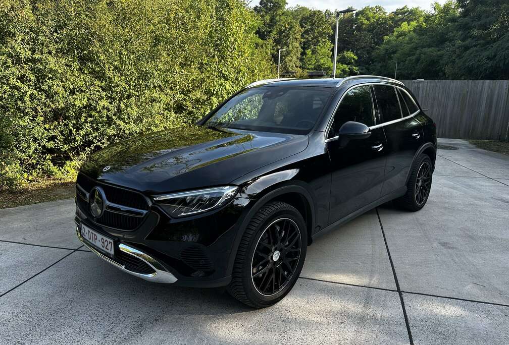 Mercedes-Benz e 4-Matic Business Line (Plug-in hybrid)