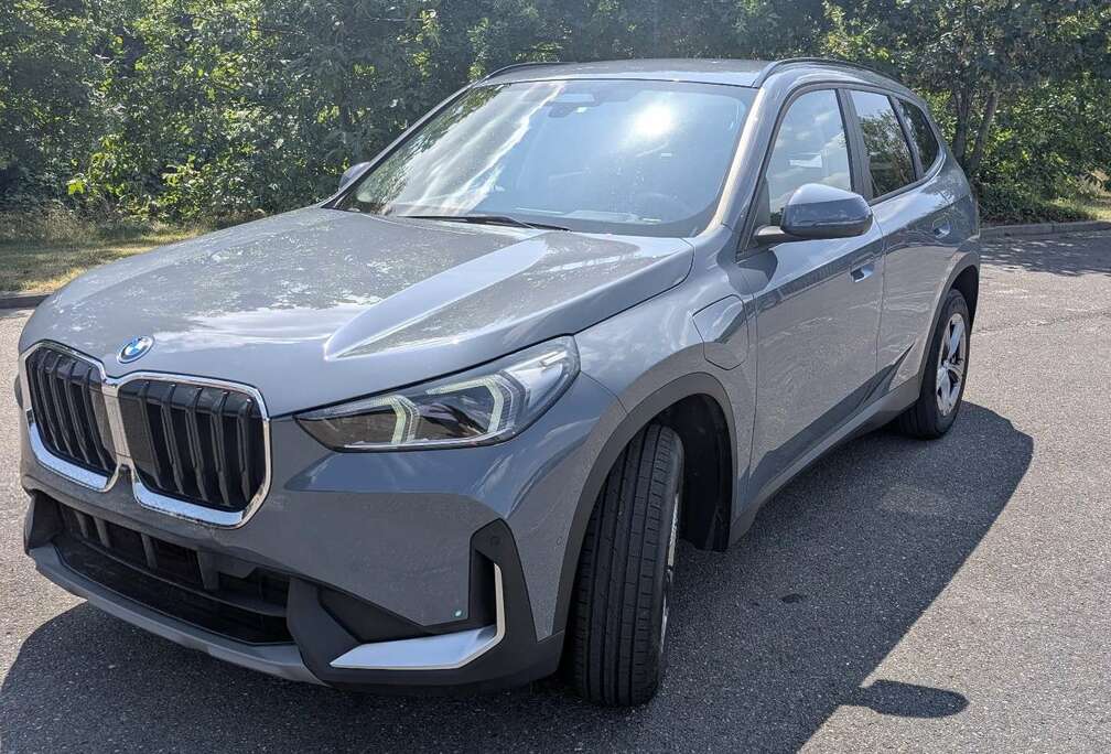 BMW X1 xDrive25e — BTW verrekenbaar— Premium Pack Pro