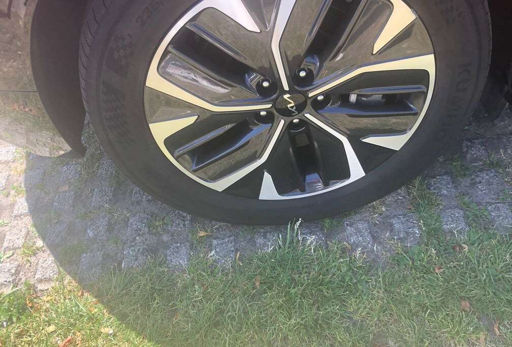 Kia standard air 77.4kwh