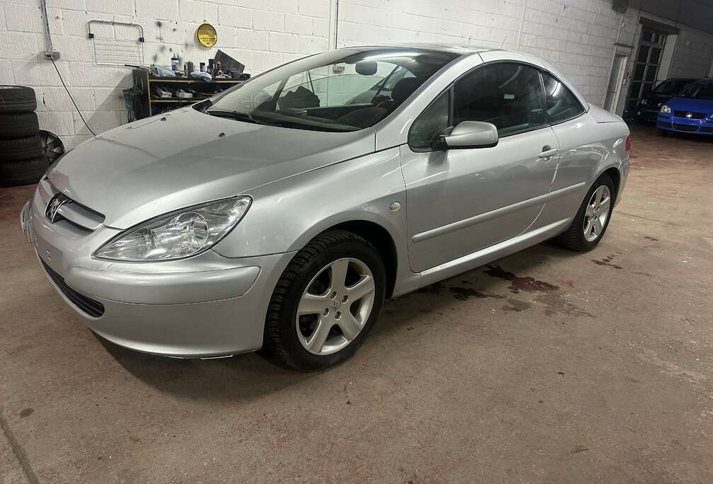 Peugeot CC 2.0 16V - 138 A