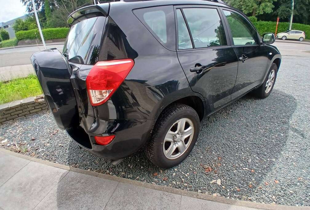 Toyota RAV4 2.0i VVT-i 16v VX