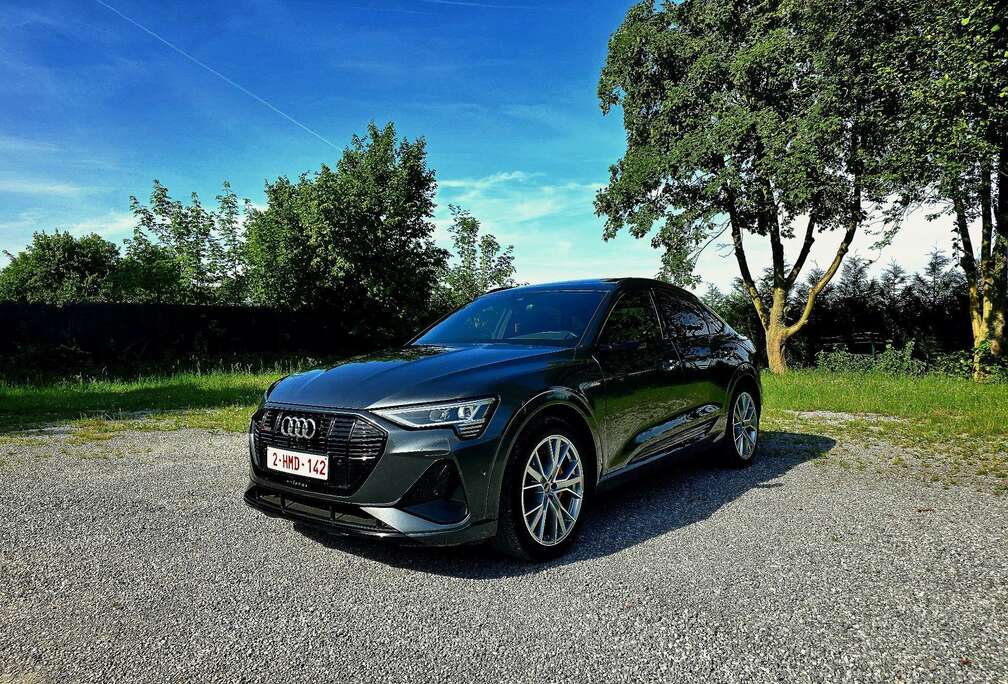 Audi 95 kWh 55 Sportback Quattro S line